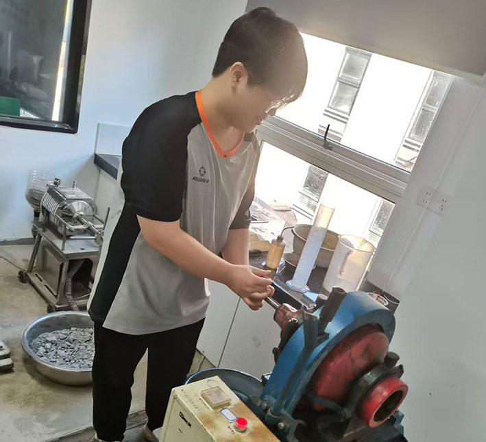 湖南华麒资源环境科技发展有限公司,矿物加工,铅锌选矿,选矿药剂,废水治理,无石灰选矿,矿山废水,低碱度浮选